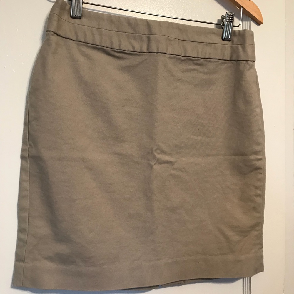 Banana Republic Khaki Pencil Skirt 4P